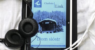 dom sióstr charlotte link 390x205 - Posłuchajmy tej książki