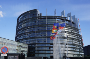 Ciekawostki o Europarlamencie 1 300x198 - Czy wiedziałeś, że? Czyli ciekawostki o Eurowyborach